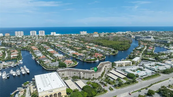 $1,900 | 400 North Federal Highway, Unit 108, Deerfield Beach, FL 33441