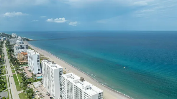 $1,900 | 400 North Federal Highway, Unit 108, Deerfield Beach, FL 33441