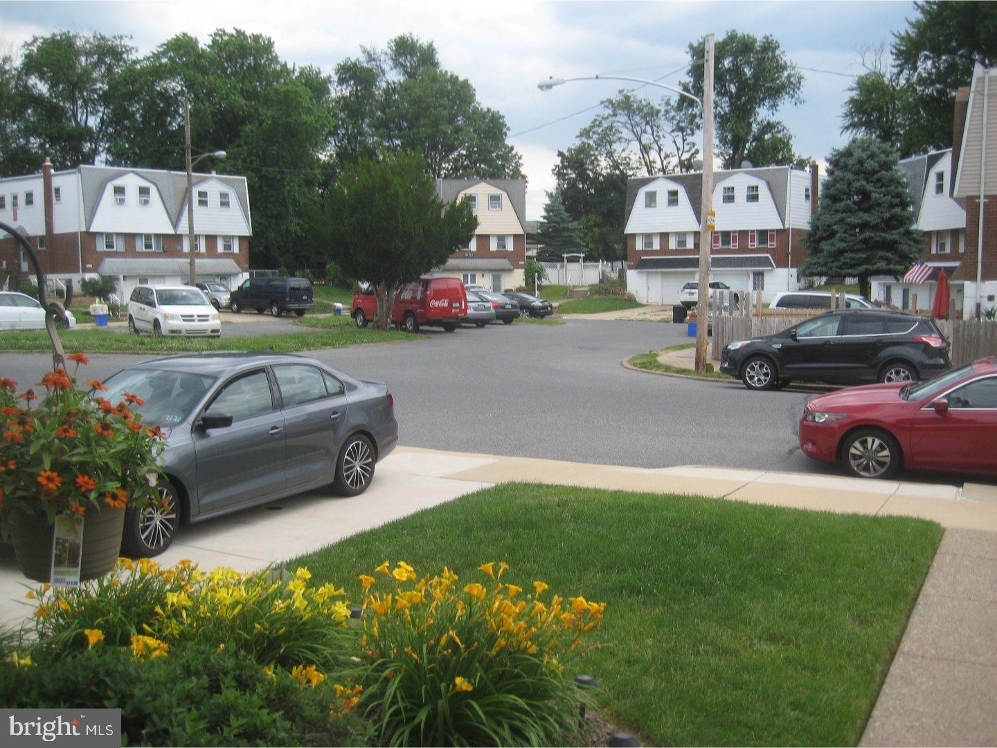 2733 Northview Street Philadelphia, PA 19152 - Photo 2 of 25 View from Front Door