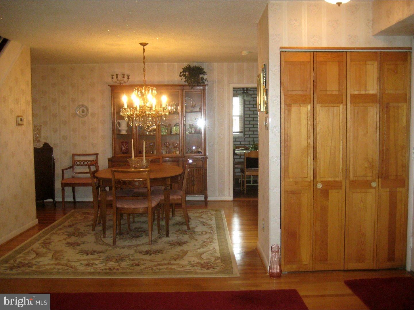 2733 Northview Street Philadelphia, PA 19152 - Photo 7 of 25 Dining Room