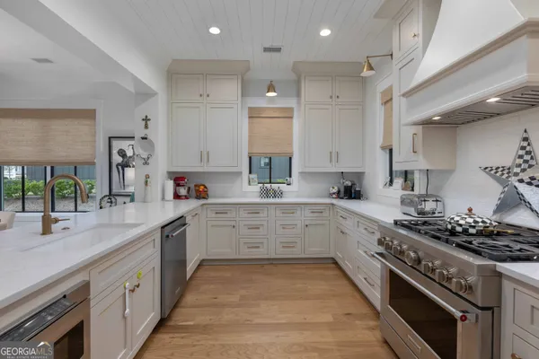 $925,000 | 3266 Confetti Blush Drive, Columbus, GA 31909