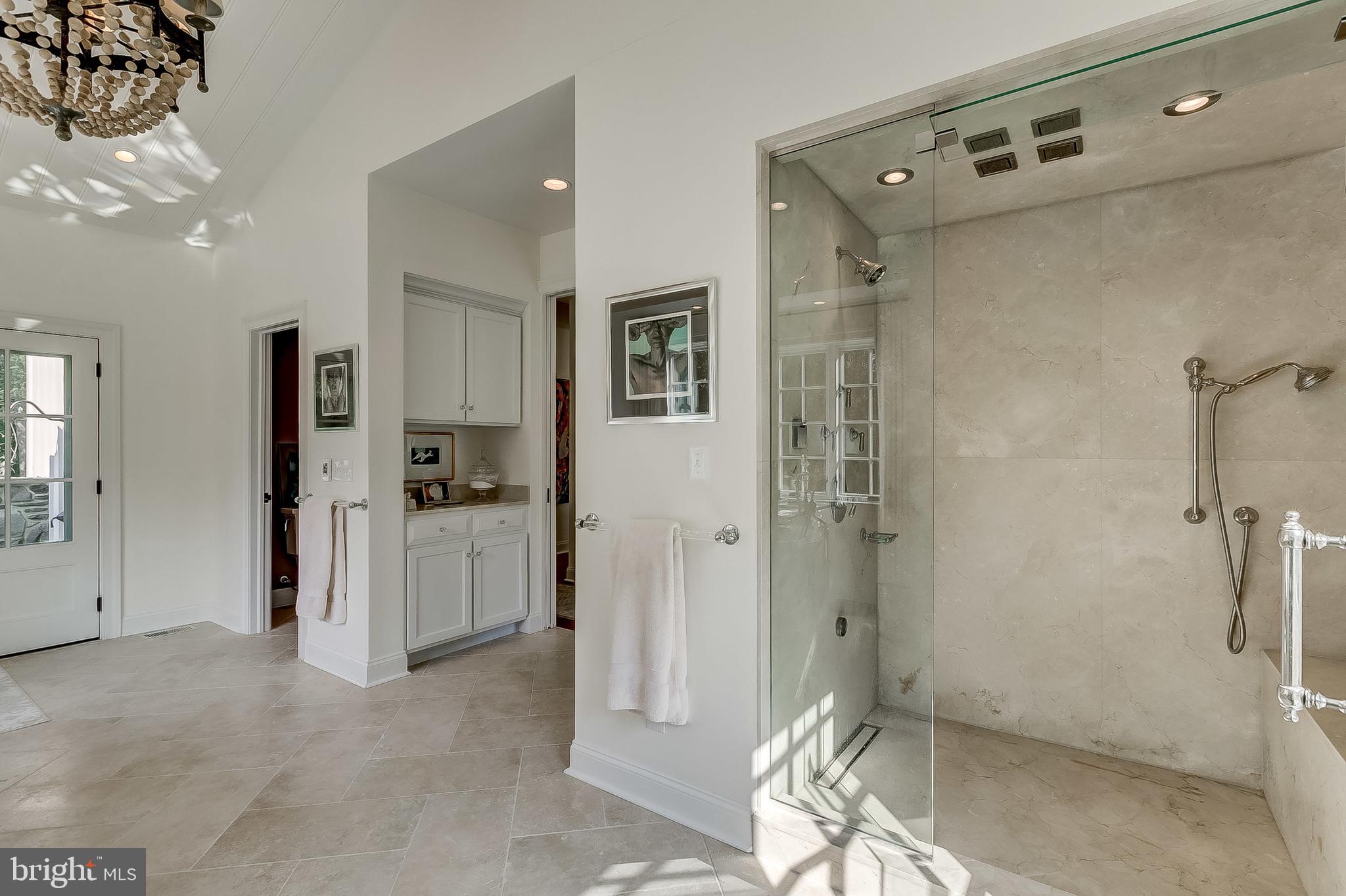 2639 Shepperd Road Monkton, MD 21111 - Photo 41 of 68 Walk in steam shower