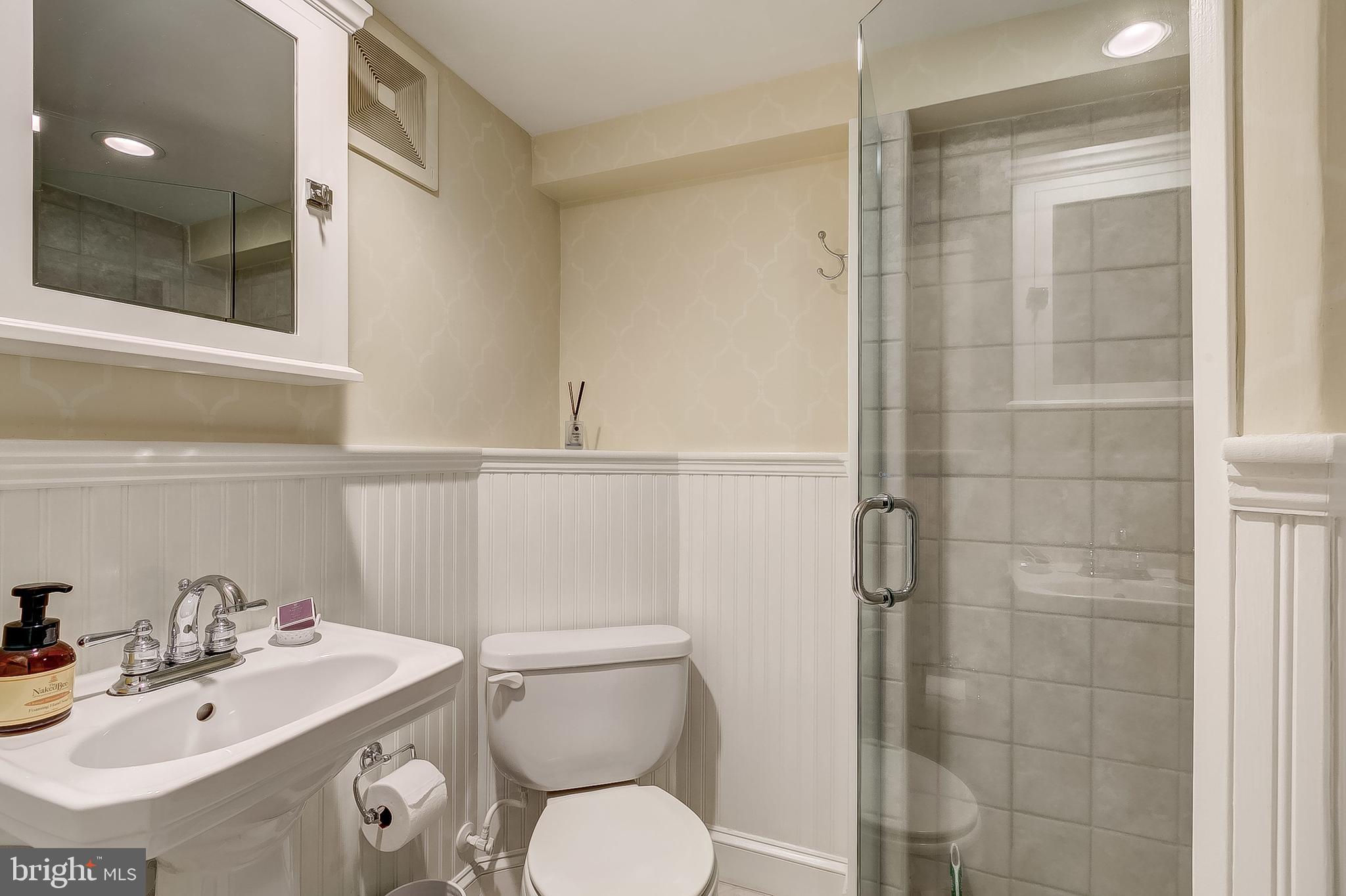 2639 Shepperd Road Monkton, MD 21111 - Photo 51 of 68 3rd full bath