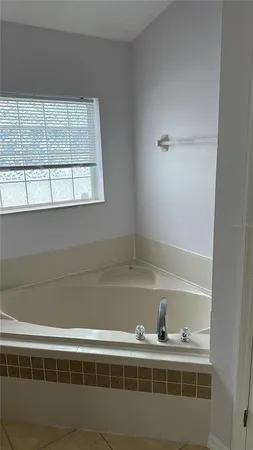 $2,200 | 534 Lake Sumner Drive, Groveland, FL 34736