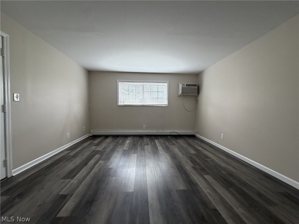 432 Mathews Road Youngstown, OH 44512 - Photo 2 of 8