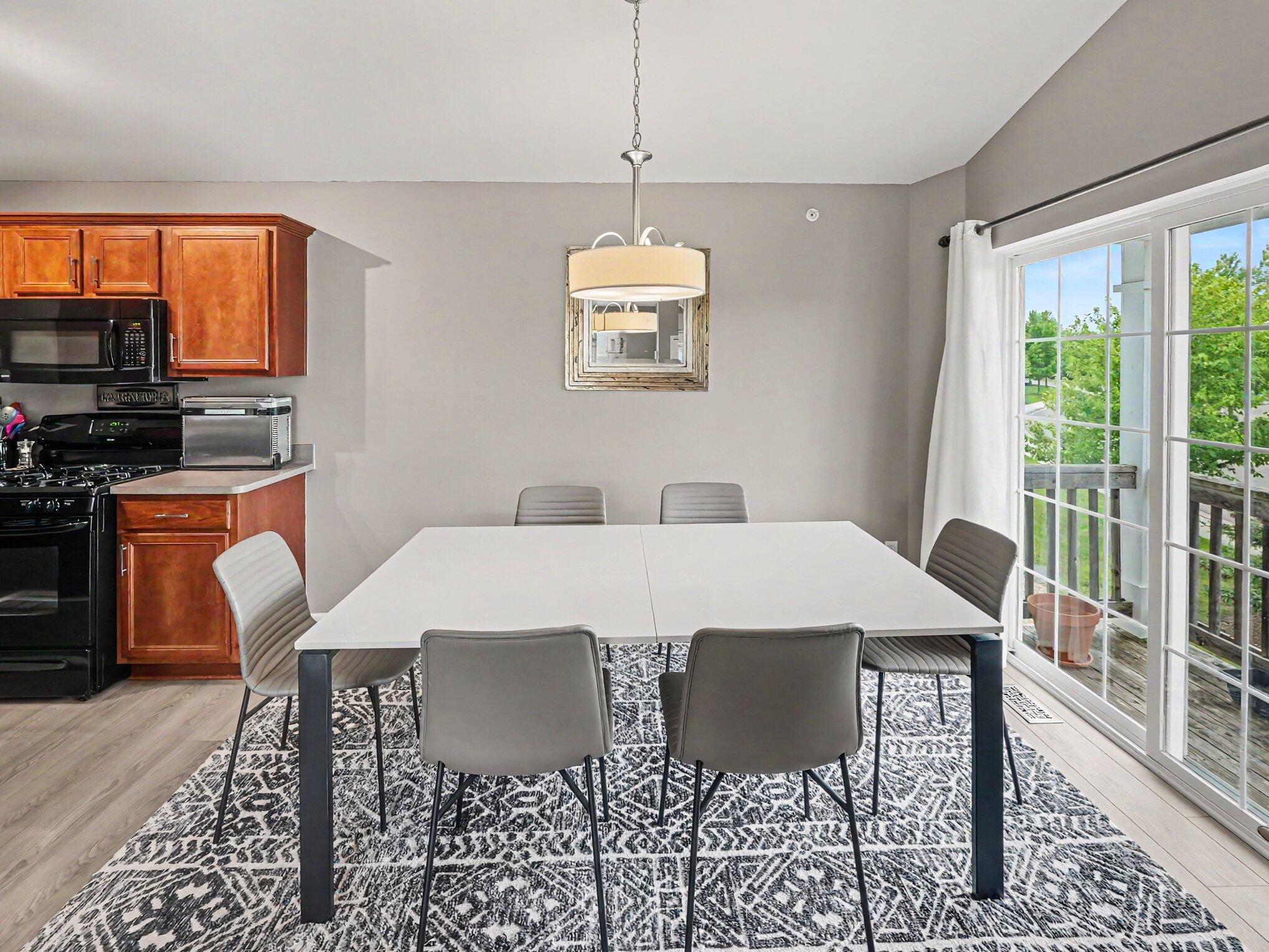 404 Riversedge Drive Saline, MI 48176 - Photo 6 of 25 006_file_7012