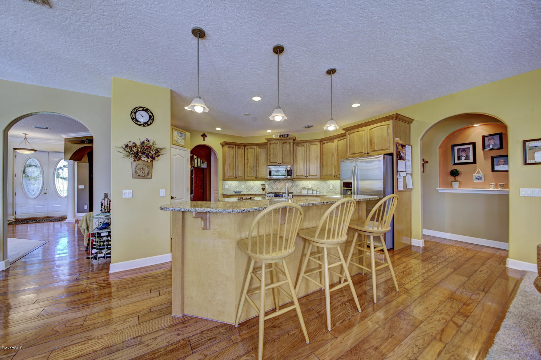 3681 Big Pine Road Melbourne, FL 32934 - Photo 9 of 38 Breakfast Bar_Kitchen