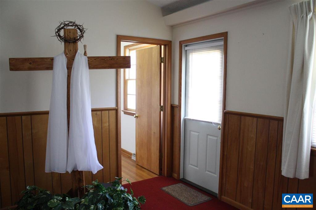 2506 Barterbrook Road Staunton, VA 24401 - Photo 15 of 29