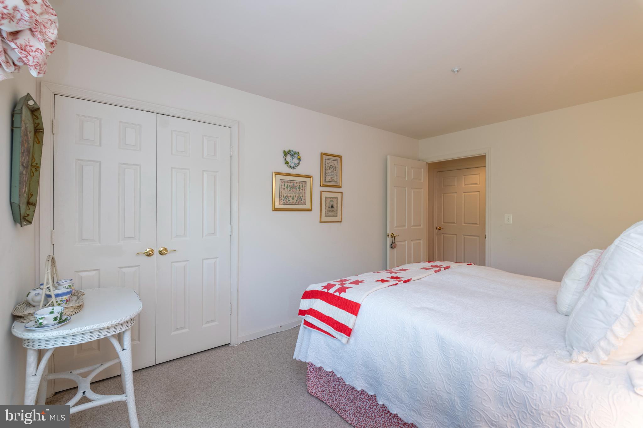 12320 Rosslare Ridge Road, Unit 407 Lutherville-Timonium, MD 21093 - Photo 44 of 49 Full closet in third bedroom
