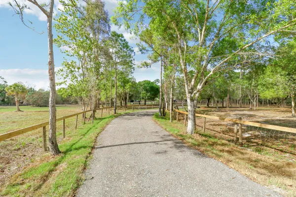 $2,125,000 | 6161 Southwest 42nd Street, Palm City, FL 34990