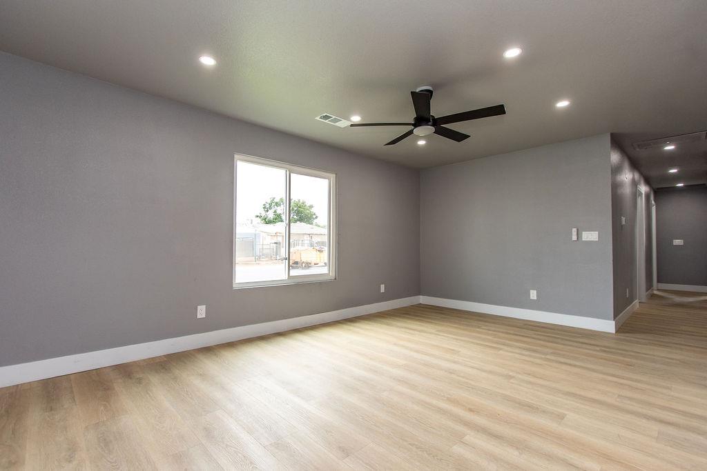5112 Clark Street Keyes, CA 95328 - Photo 13 of 29