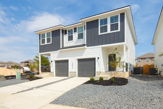 $1,450 | 3928 Abbott Pass, Unit 101, St. Hedwig, TX 78152