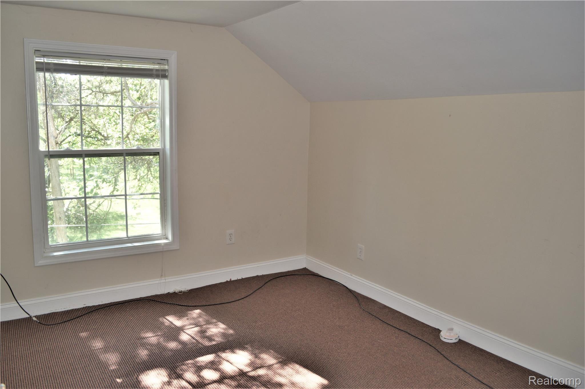 801 West Commerce Road Commerce Township, MI 48382 - Photo 16 of 22 DSC_0015.JPG