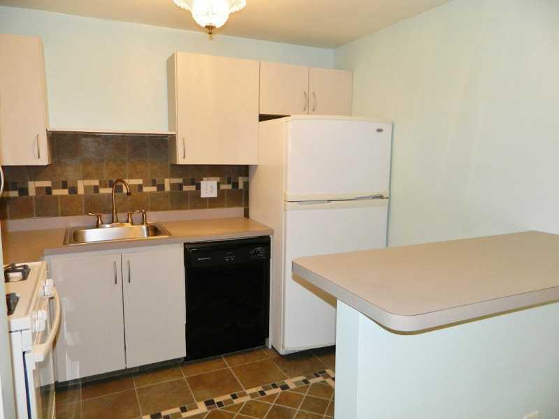 1001 Kenzie Road Pittsburgh, PA 15205 - Photo 6 of 20 Kitchen.