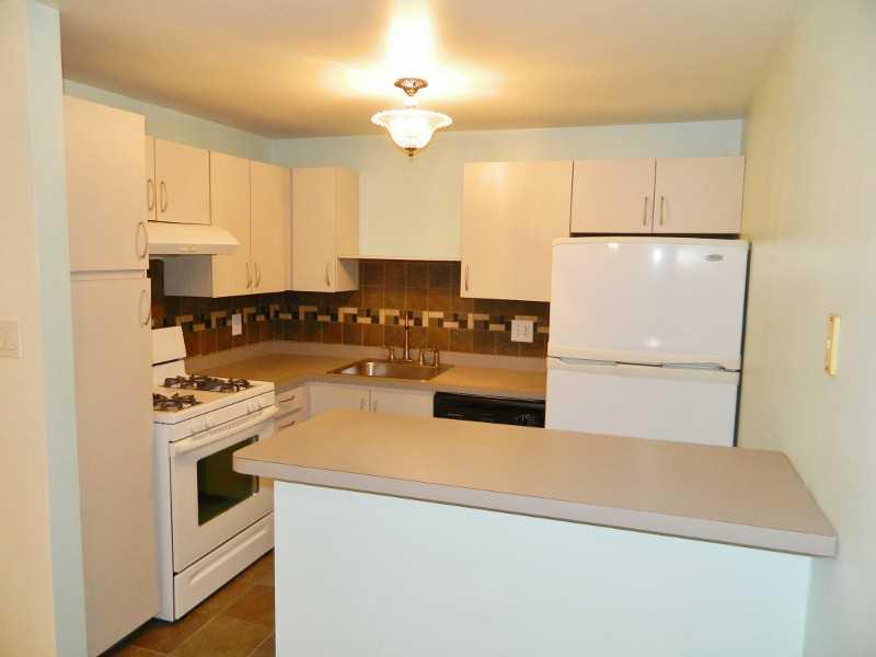 1001 Kenzie Road Pittsburgh, PA 15205 - Photo 7 of 20 Kitchen.