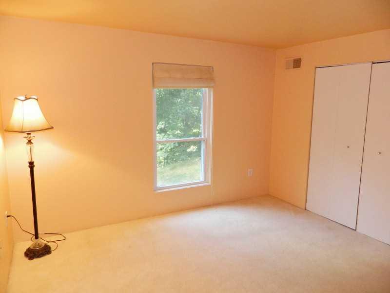 1001 Kenzie Road Pittsburgh, PA 15205 - Photo 8 of 20 Master Bedroom.