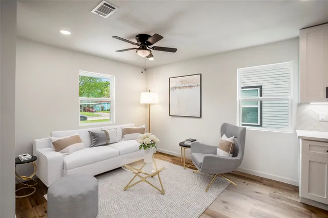 $2,150 | 3923 Alsace Street, Houston, TX 77021