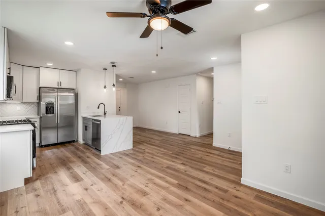 $2,150 | 3923 Alsace Street, Houston, TX 77021