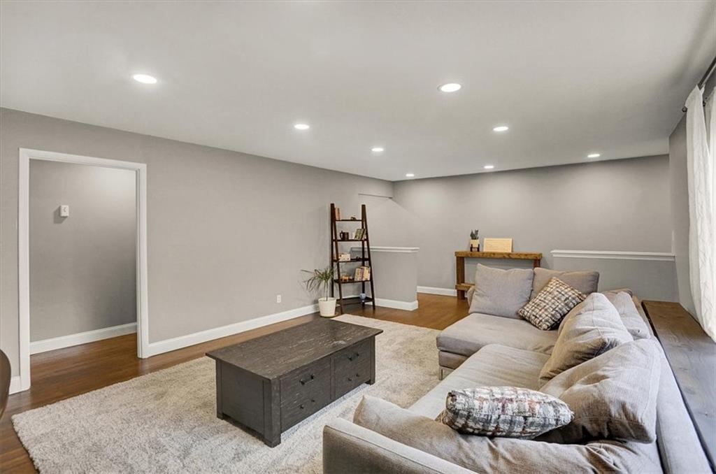 5580 Fenmore Road Indianapolis, IN 46228 - Photo 8 of 38 Gallery Image 8