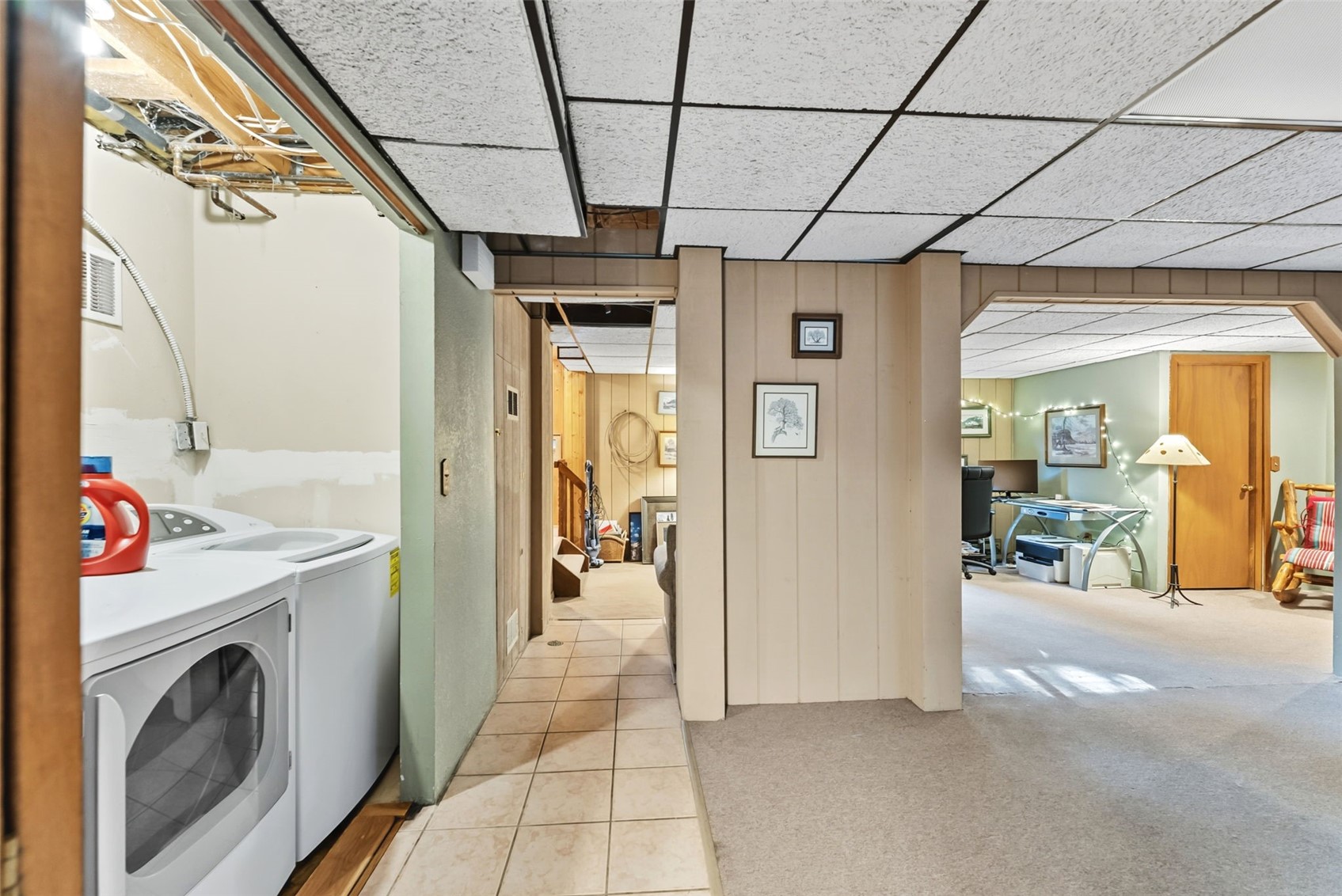 511 Vail Circle Dillon, CO 80435 - Photo 25 of 47 a view of a hallway with washer and dryer