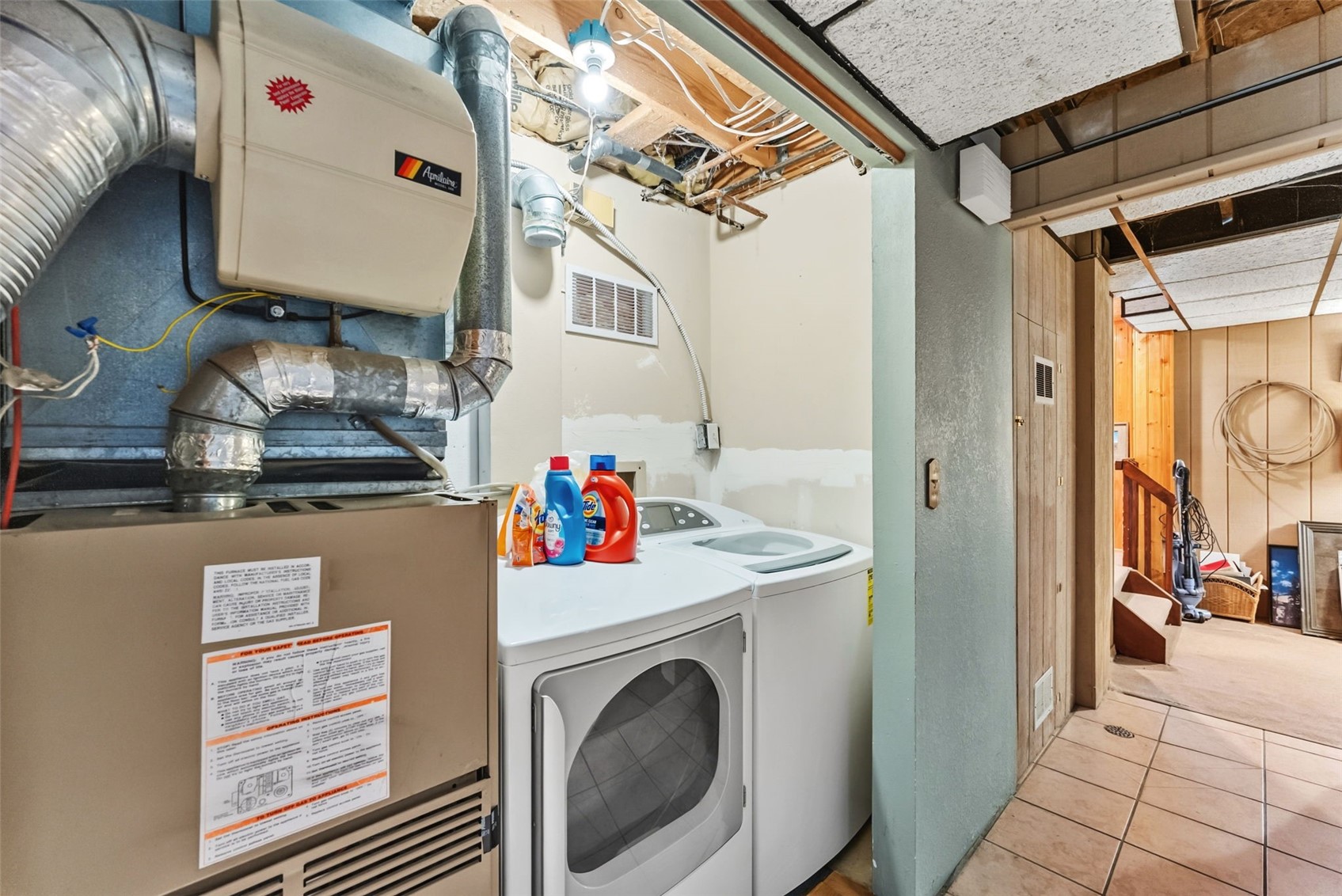511 Vail Circle Dillon, CO 80435 - Photo 26 of 47 a utility room with dryer and washer