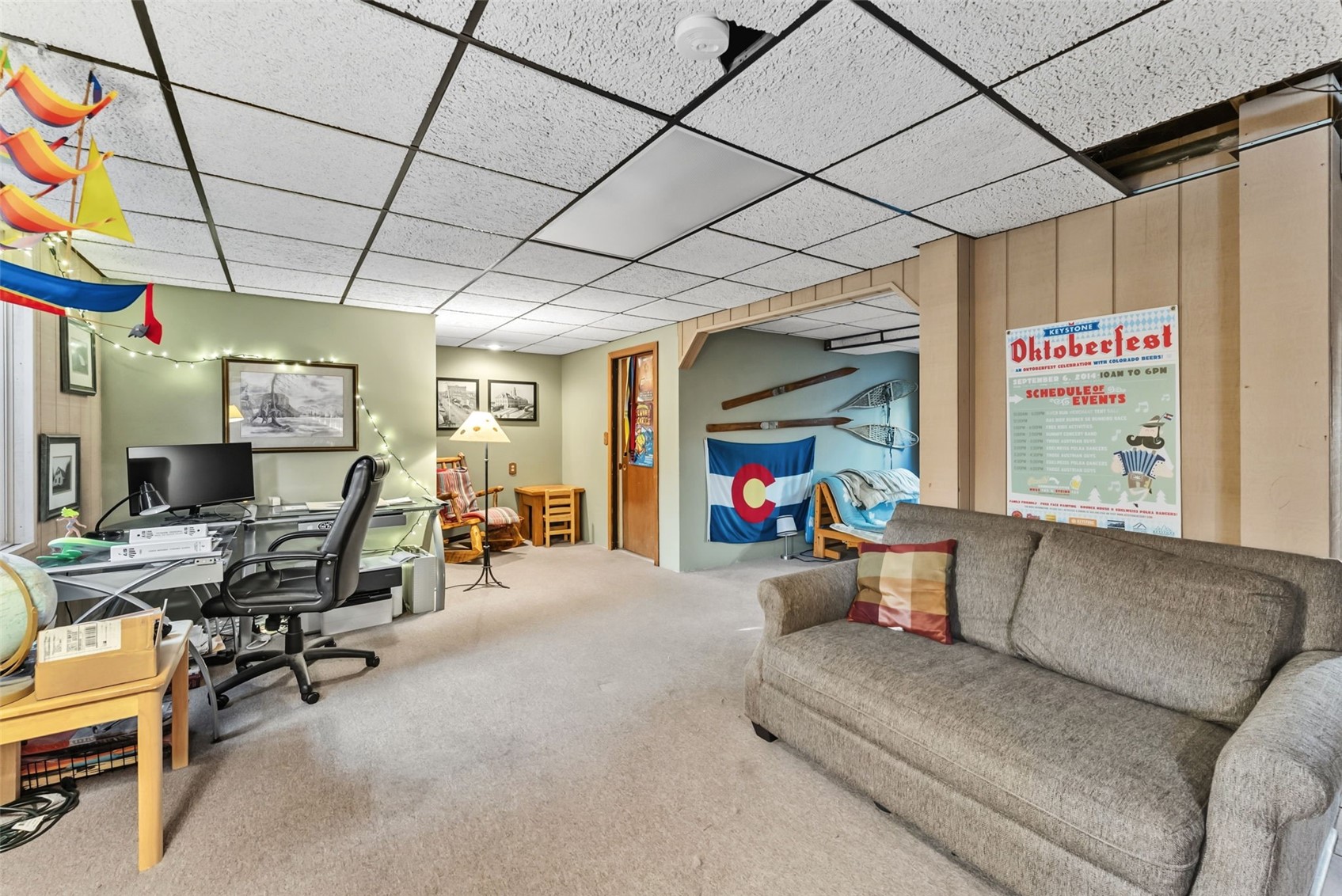 511 Vail Circle Dillon, CO 80435 - Photo 29 of 47 a living room with furniture and a flat screen tv