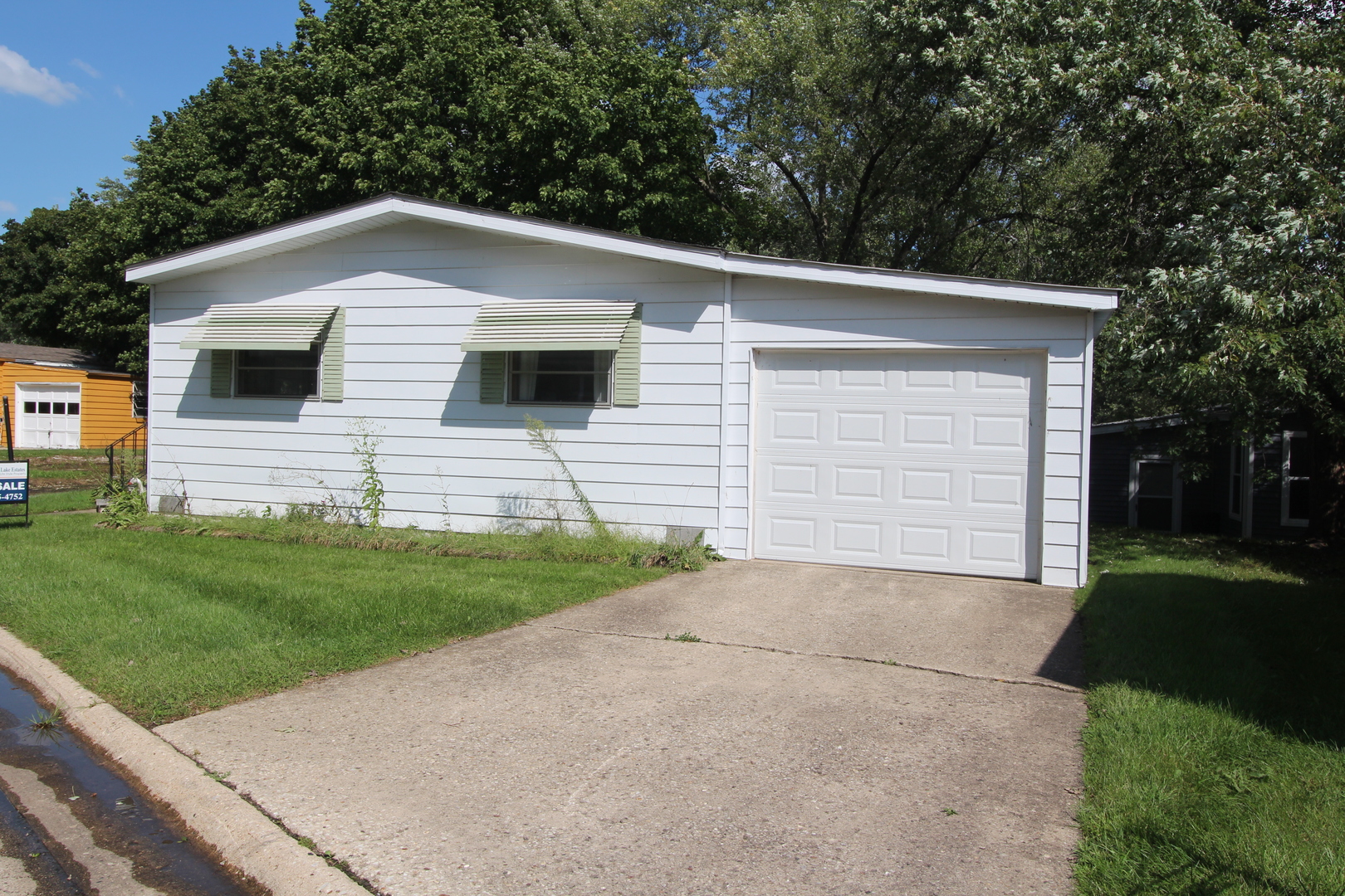 1125 Richard Road Elgin, IL 60123 - Photo 4 of 19