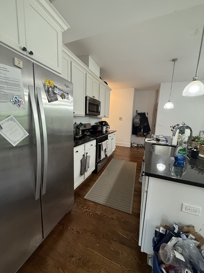 3142 North Racine Avenue, Unit 6 Chicago, IL 60657 - Photo 3 of 21