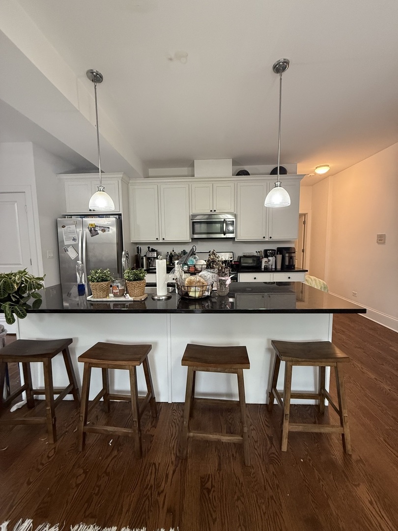 3142 North Racine Avenue, Unit 6 Chicago, IL 60657 - Photo 6 of 21