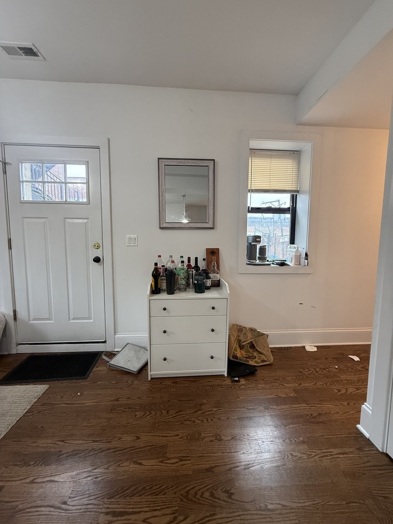 3142 North Racine Avenue, Unit 6 Chicago, IL 60657 - Photo 7 of 21