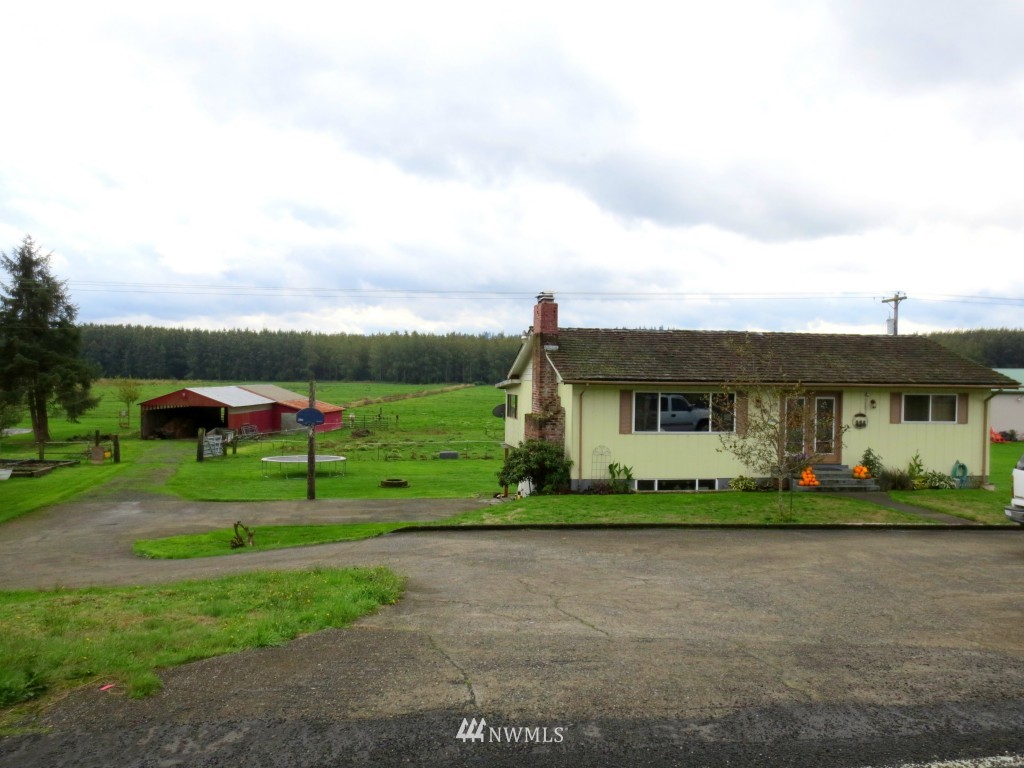 8953 Willow Grove Road Longview, WA 98632 - Photo 2 of 21