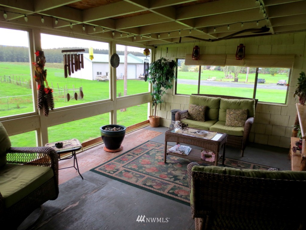 8953 Willow Grove Road Longview, WA 98632 - Photo 14 of 21