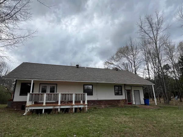 $185,000 | 1685 Fairway Drive, Saulsbury, TN 38067