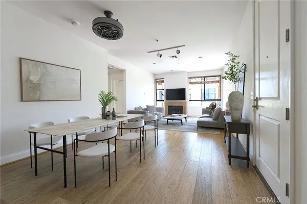 $479,000 | 6938 Laurel Canyon Boulevard, Unit 304, North Hollywood, CA 91605