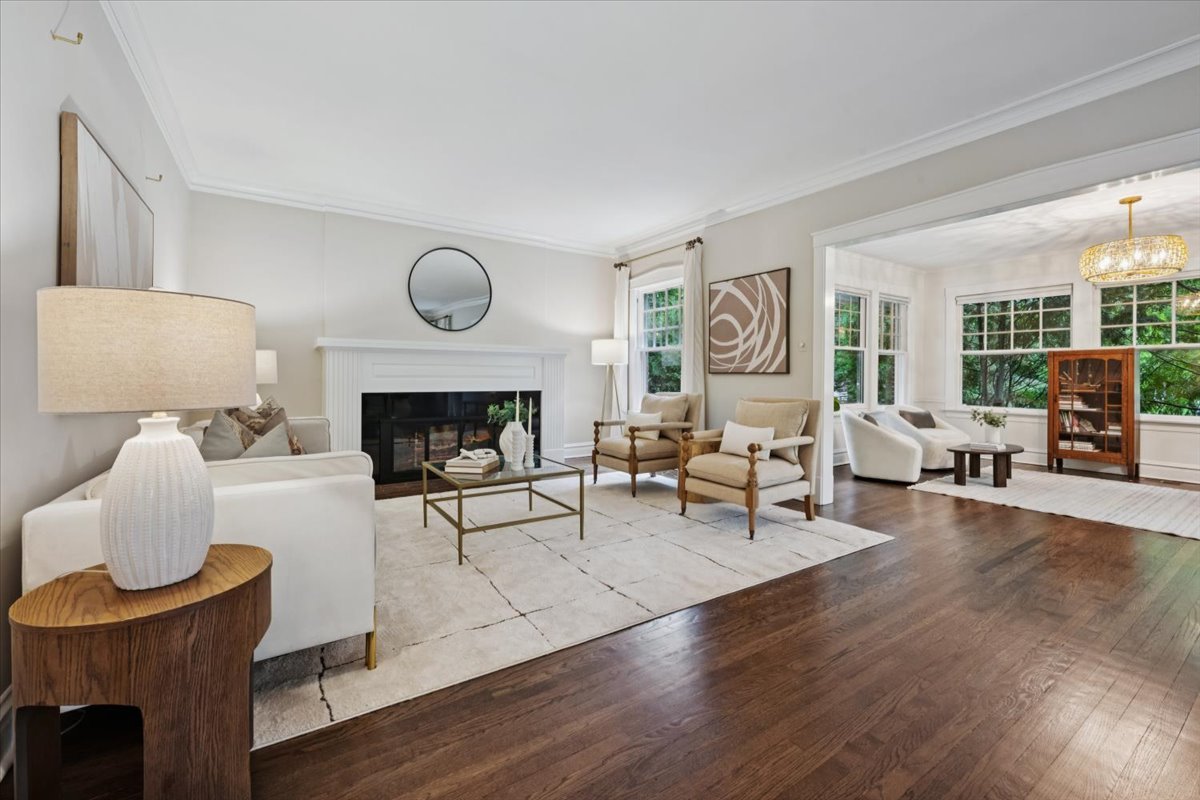 1141 Sheridan Road Wilmette, IL 60091 - Photo 5 of 52