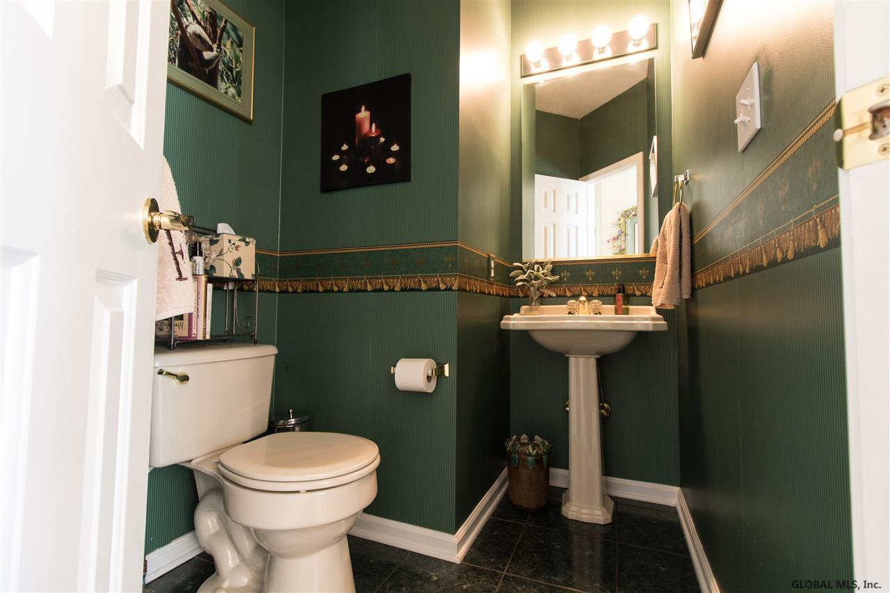 376 Riverview Road Rexford, NY 12148 - Photo 41 of 51 Photo 41