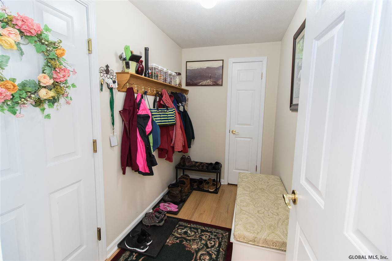 376 Riverview Road Rexford, NY 12148 - Photo 47 of 51 Photo 48