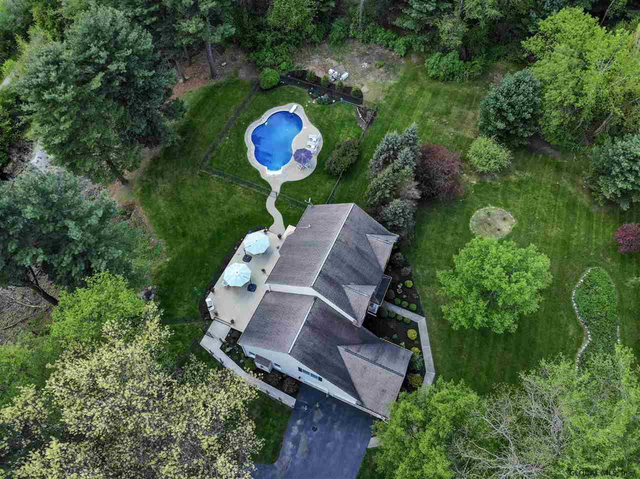 376 Riverview Road Rexford, NY 12148 - Photo 5 of 51 Photo 5