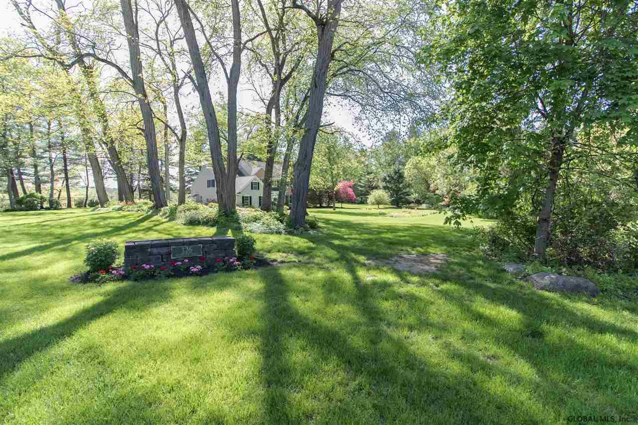 376 Riverview Road Rexford, NY 12148 - Photo 6 of 51 Photo 6