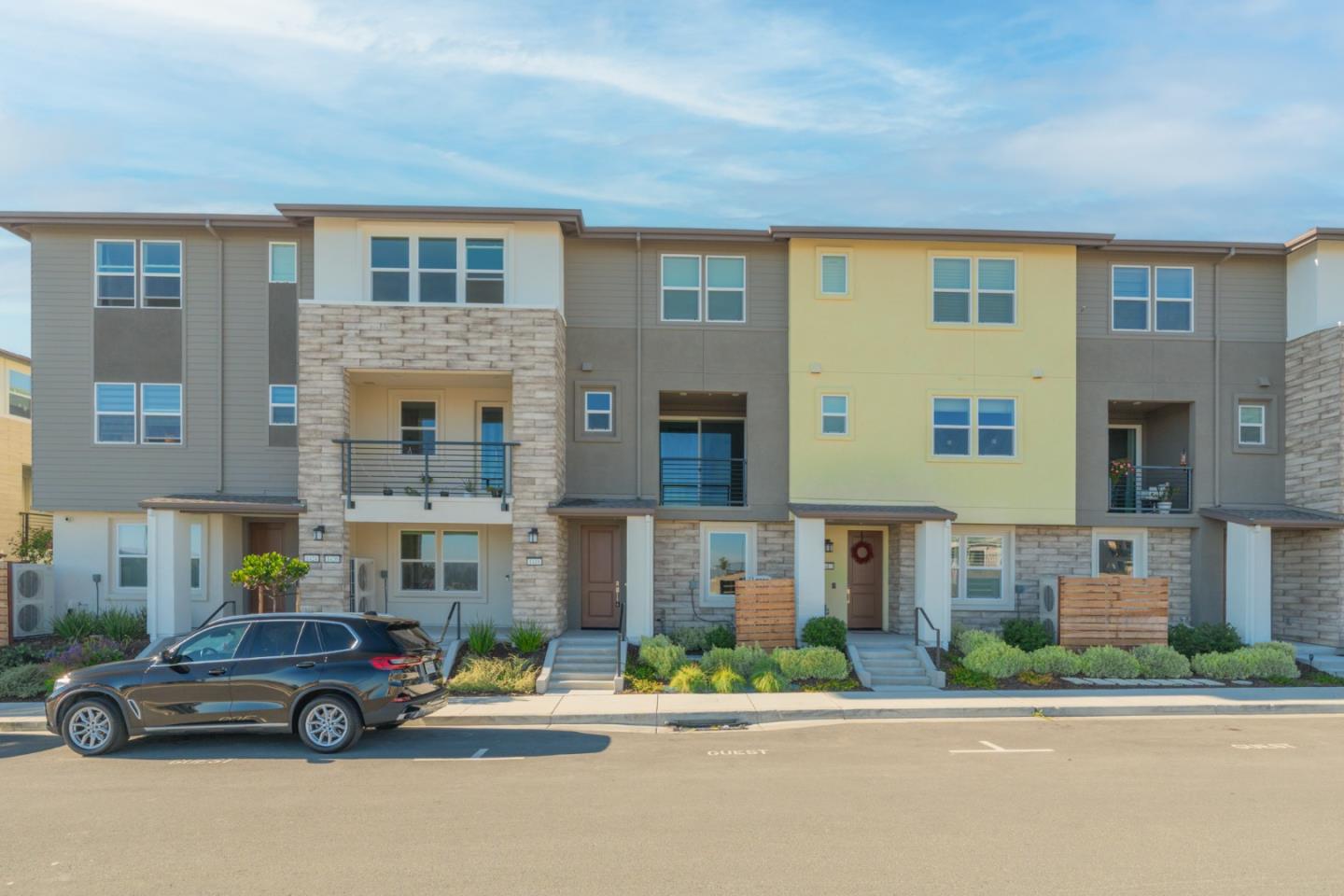 a car parked in front of a building