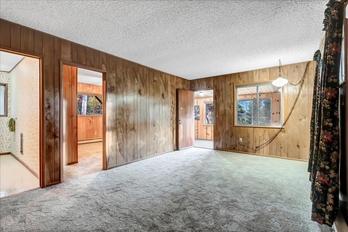 1549 Forest Rte 21S94 Springville, CA 93265 - Photo 26 of 39 37-36