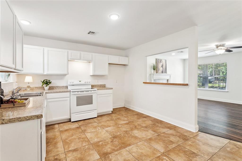 27155 Tag A Long Road Lacombe, LA 70445 - Photo 8 of 22