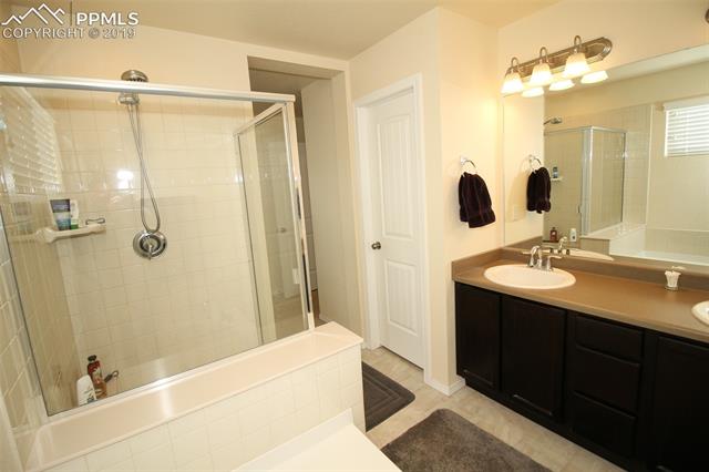 1606 Smokey Ridge Way Colorado Springs, CO 80921 - Photo 17 of 36