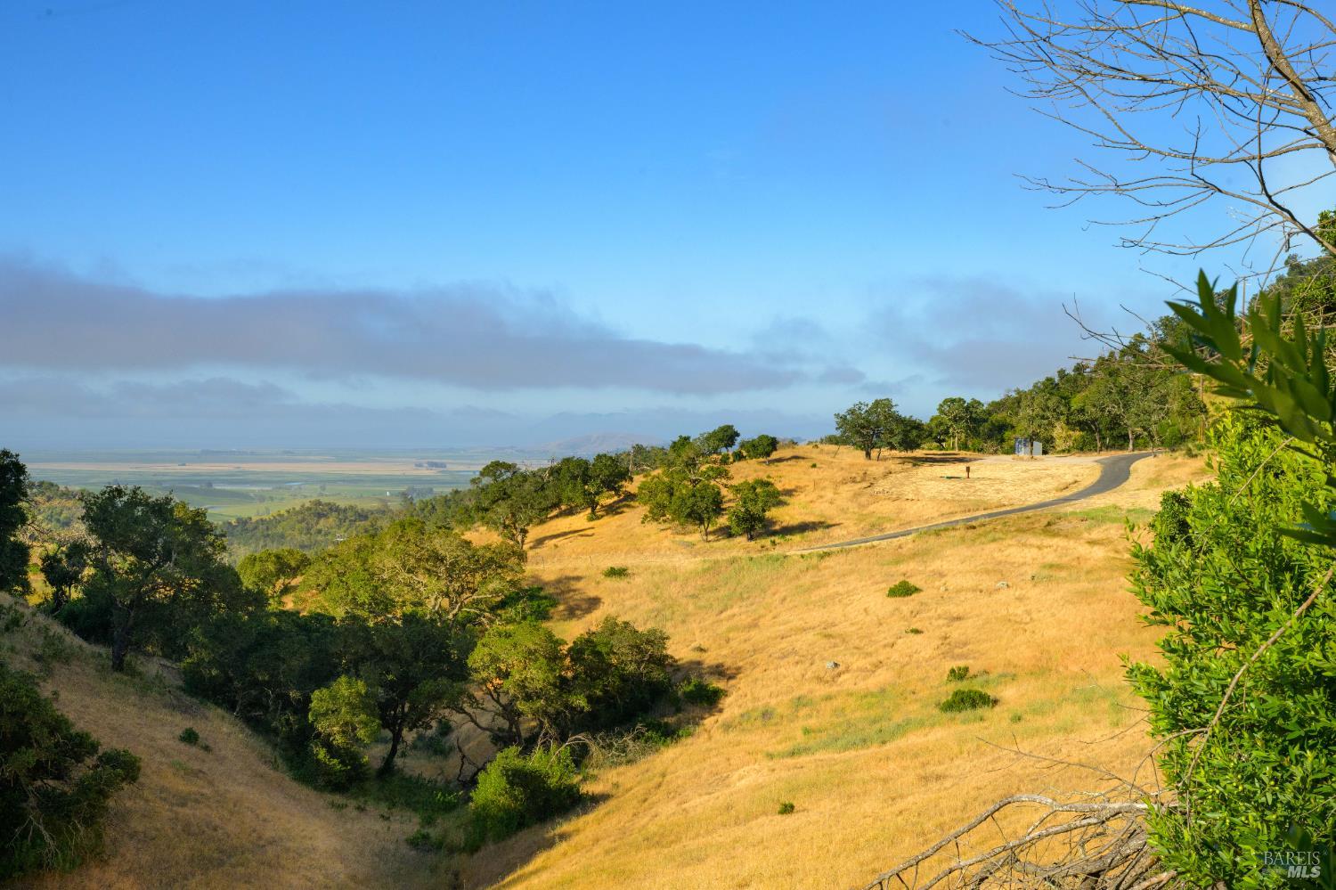 19539 Arrowhead Mountain Road Sonoma, CA 95476 - Photo 8 of 12