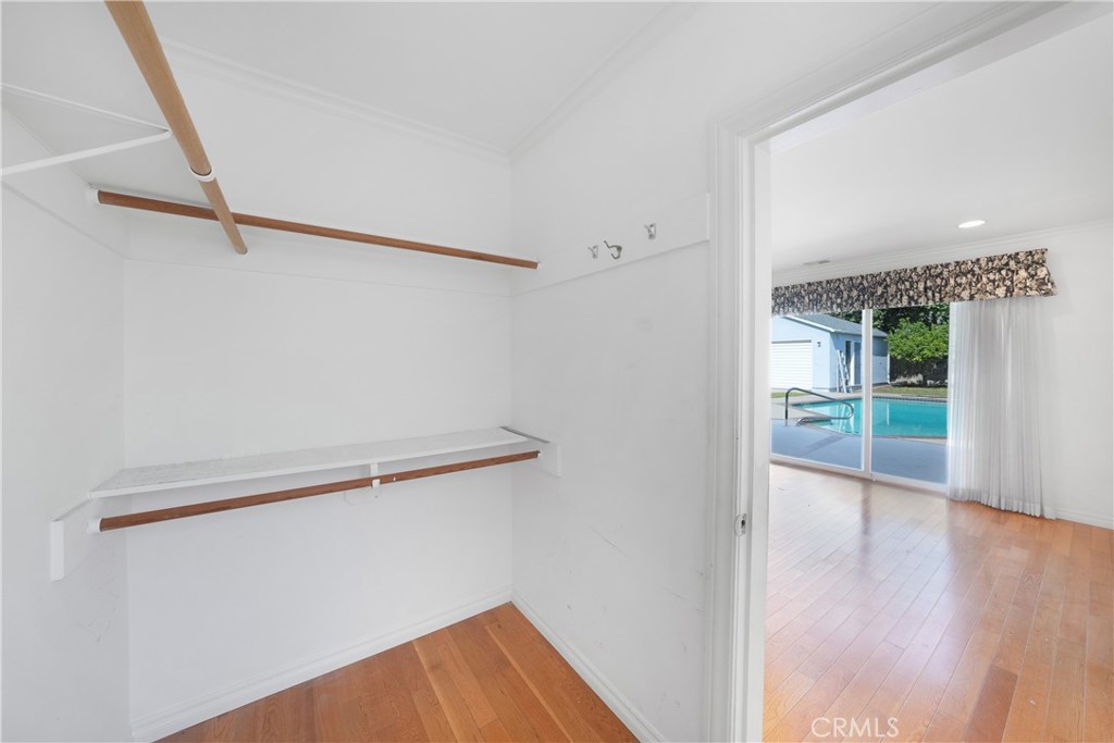 3837 Mountain View Avenue Pasadena, CA 91107 - Photo 12 of 41 a view of a hallway with wooden floor