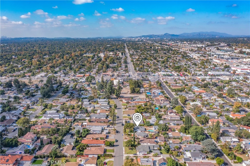 3837 Mountain View Avenue Pasadena, CA 91107 - Photo 33 of 41 an aerial view of a city