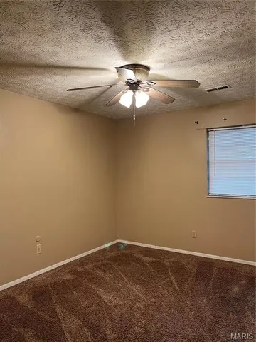 $875 | 304 Estate Drive, Unit B, O'Fallon, IL 62269