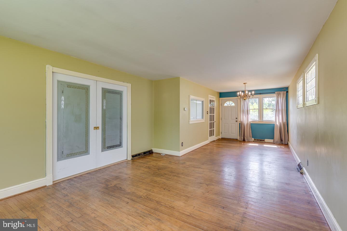 601 King George Road Cherry Hill, NJ 08034 - Photo 8 of 38 Gallery Image 8