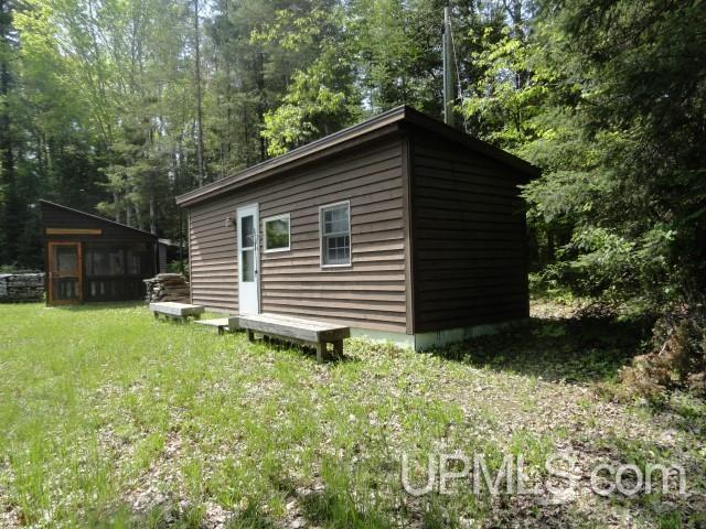 E6646 Doe Lake Road Munising, MI 49862 - Photo 5 of 24