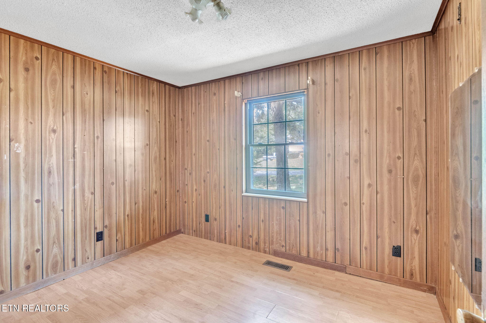 322 Idlewild Drive White Pine, TN 37890 - Photo 17 of 22 14-web-or-mls-Idlewild-1712